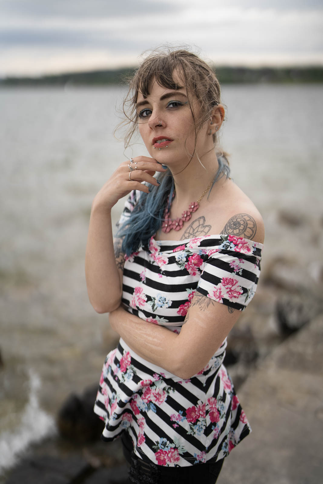 Photographie — Lake Breeze · Outdoor Portraits · People
